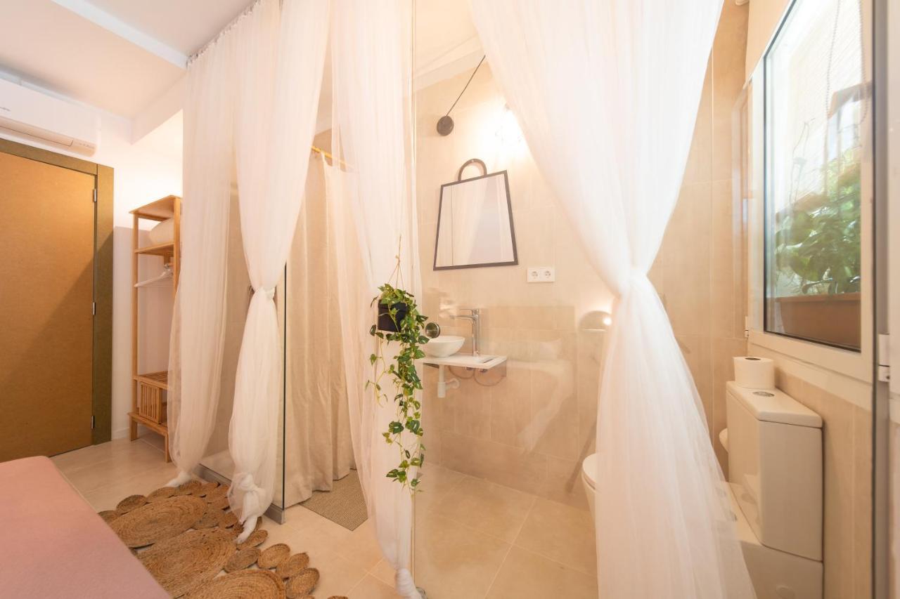 Sitges Beach Hostal Esterno foto